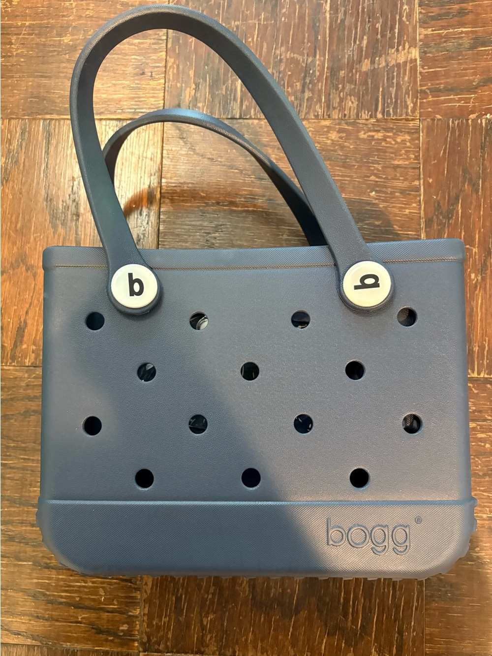 Bitty Bogg Bag, navy, in excellent condition